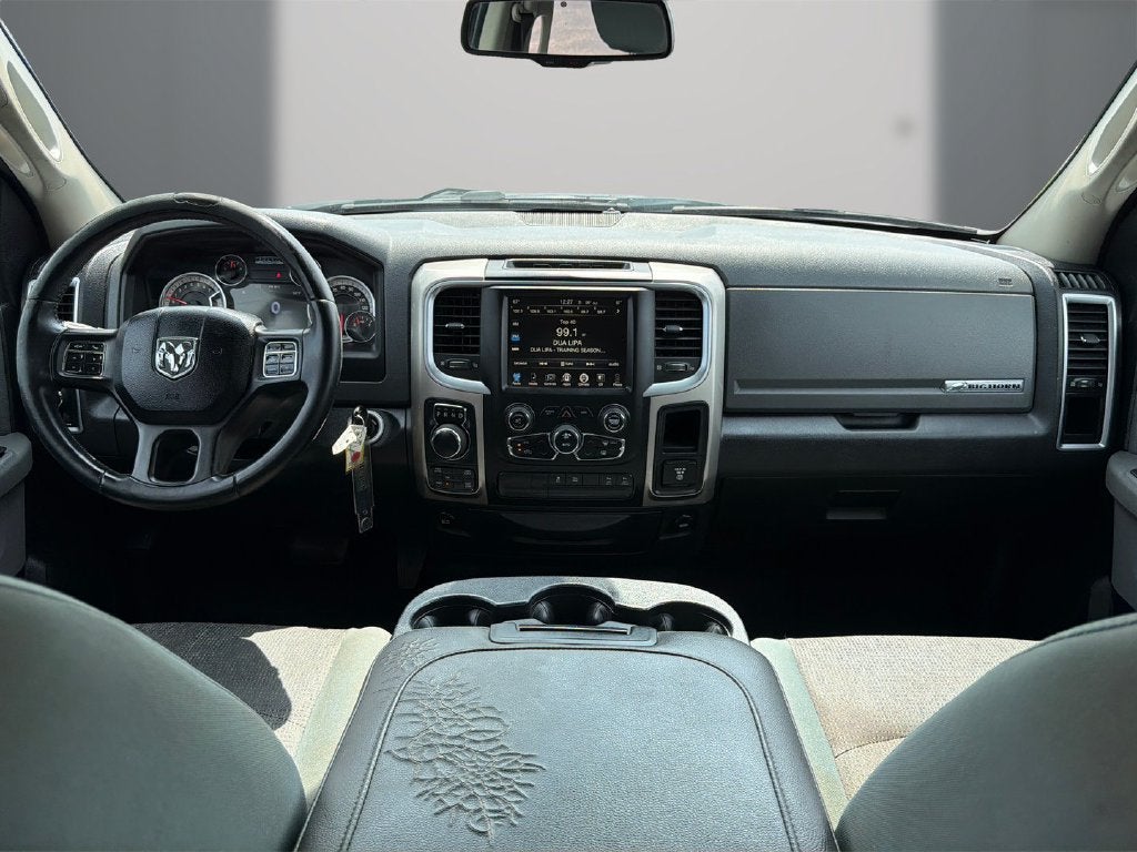 2017 RAM 1500 Big Horn Quad Cab 4x4 6'4" Box