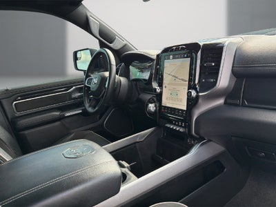 2022 RAM 1500 Laramie Crew Cab 4x2 5'7" Box