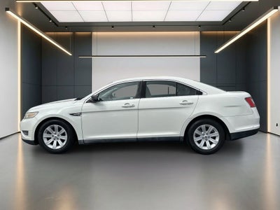 2011 Ford Taurus SE