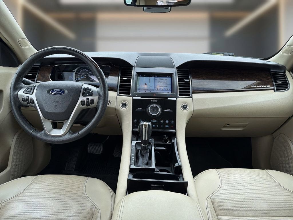 2018 Ford Taurus Limited