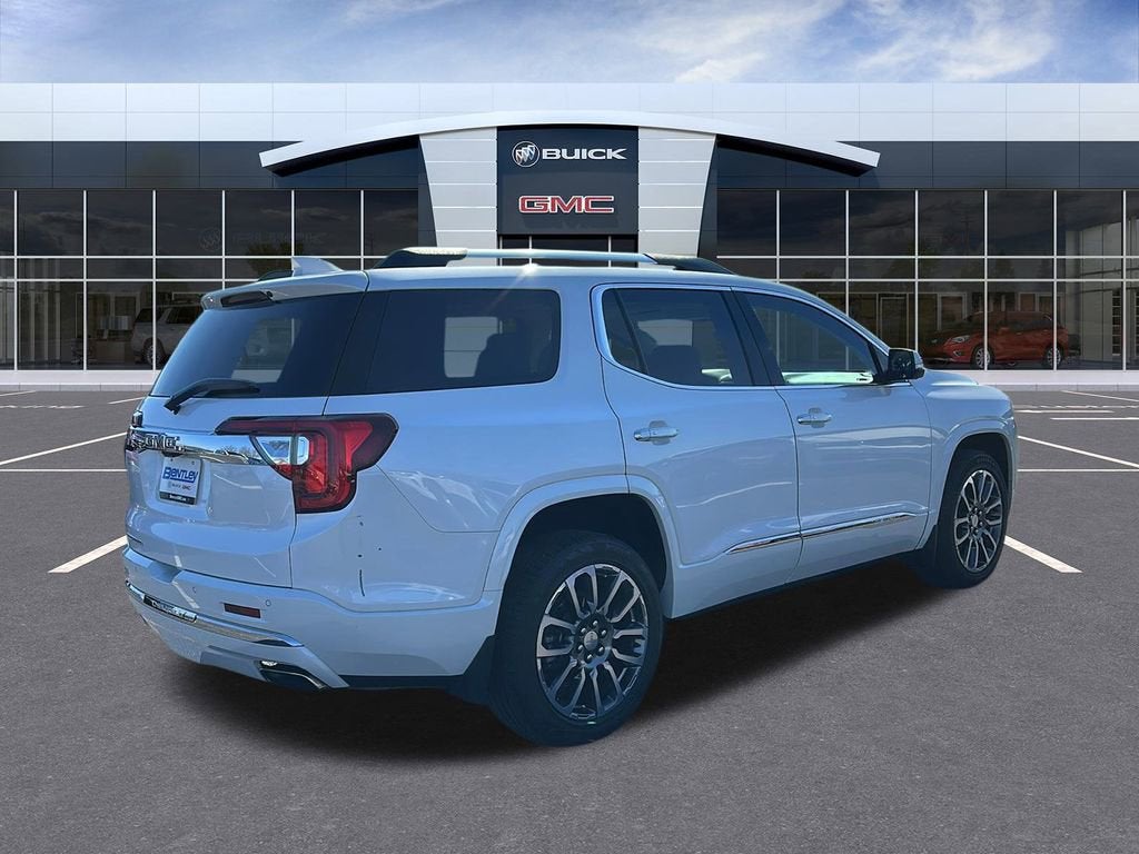 2020 GMC Acadia Denali