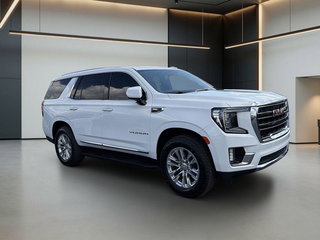 2023 GMC Yukon SLT