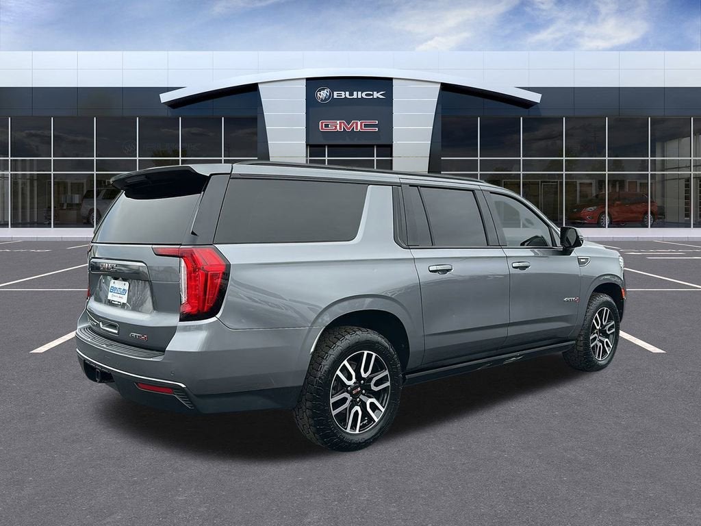 2021 GMC Yukon XL AT4