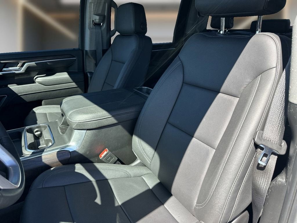 2025 GMC Sierra 3500 HD SLT DRW