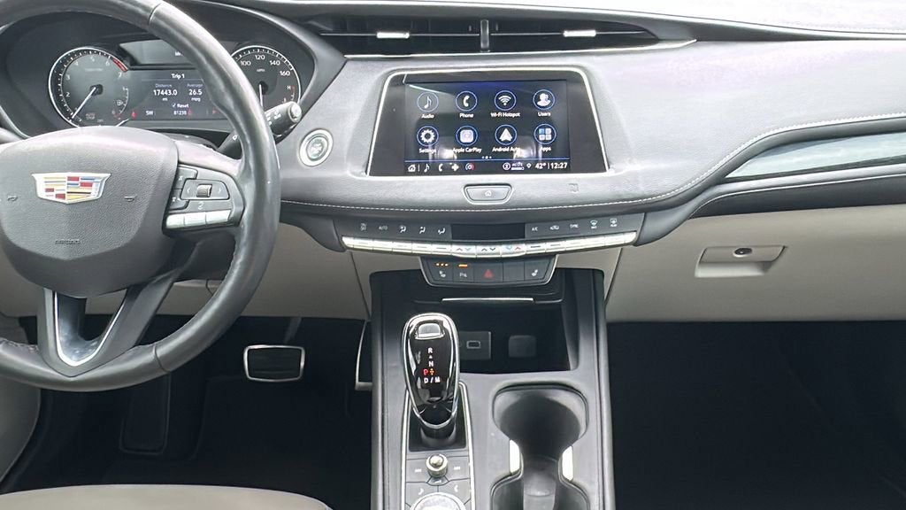 2021 Cadillac XT4 Premium Luxury