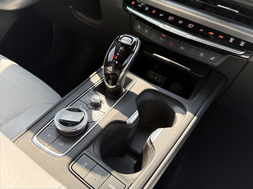 2024 Cadillac XT4 Sport