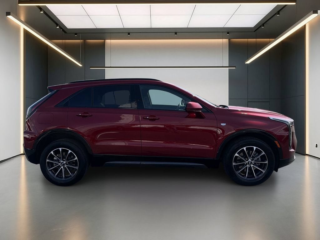2024 Cadillac XT4 Sport