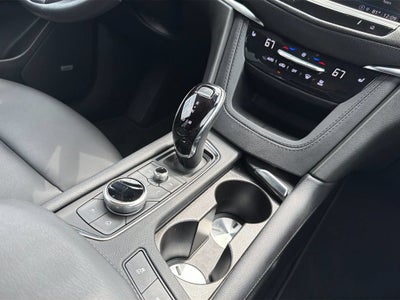 2024 Cadillac XT6 Luxury