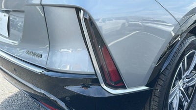 2025 Cadillac LYRIQ Luxury 1