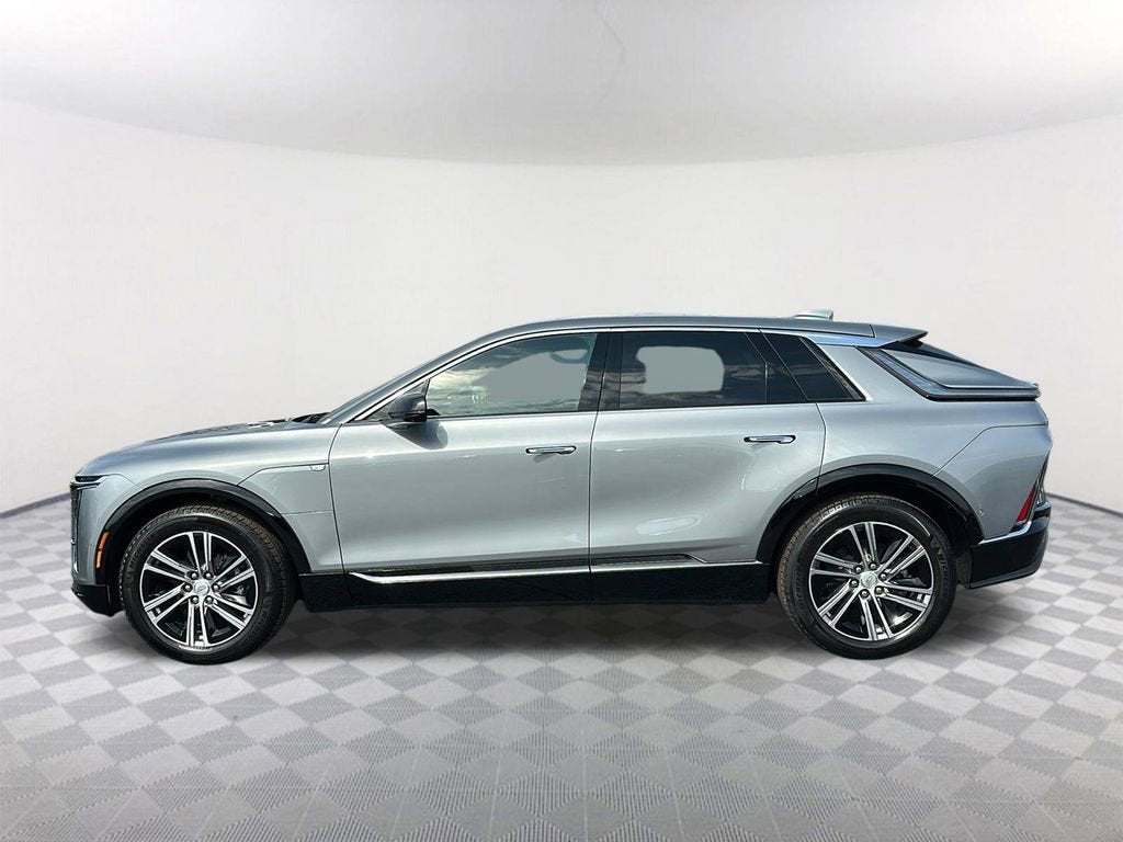 2025 Cadillac LYRIQ Luxury 1