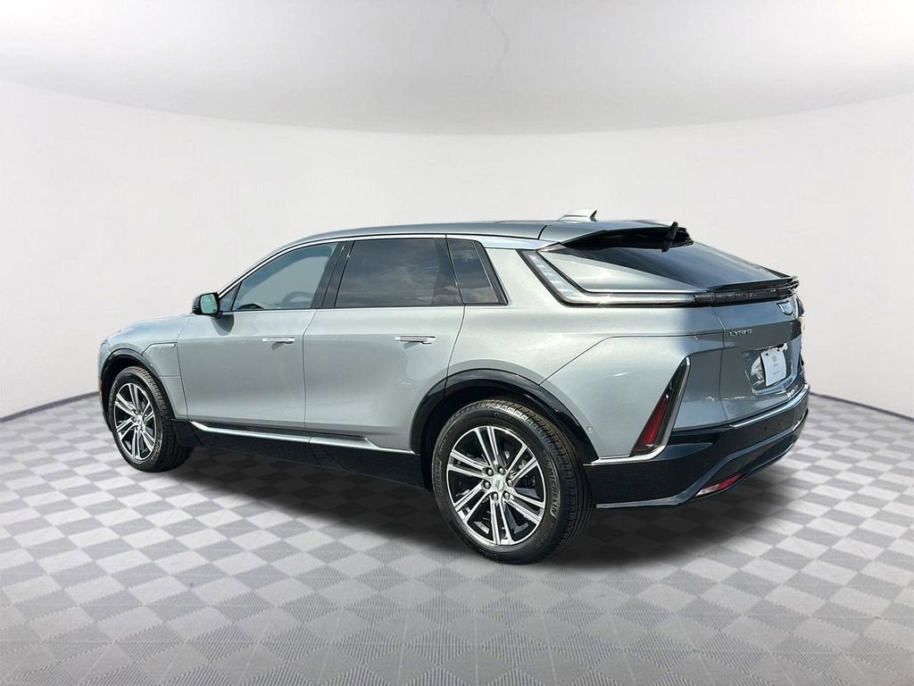 2025 Cadillac LYRIQ Luxury 1