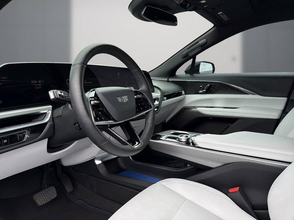 2024 Cadillac LYRIQ Sport 1