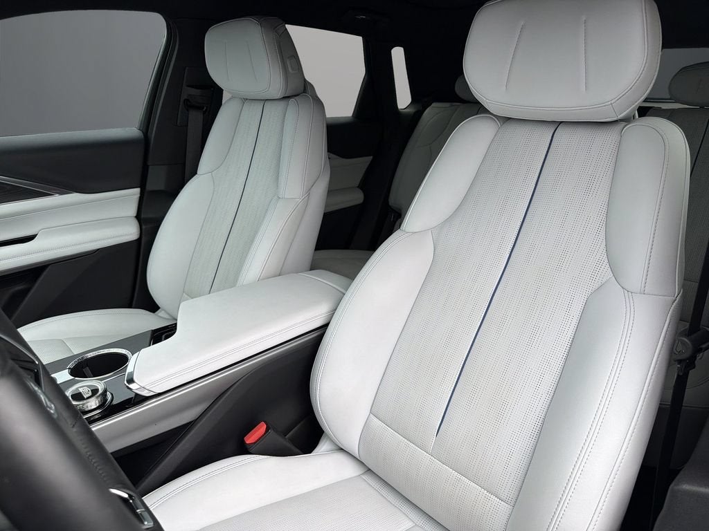 2024 Cadillac LYRIQ Sport 1