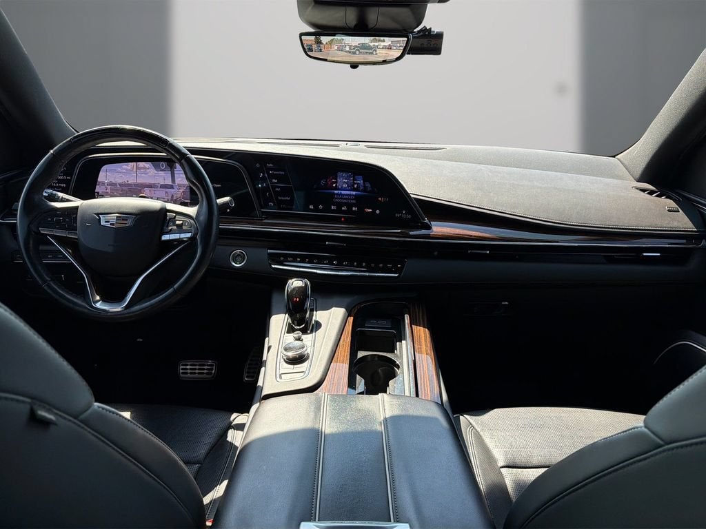 2022 Cadillac Escalade Premium Luxury