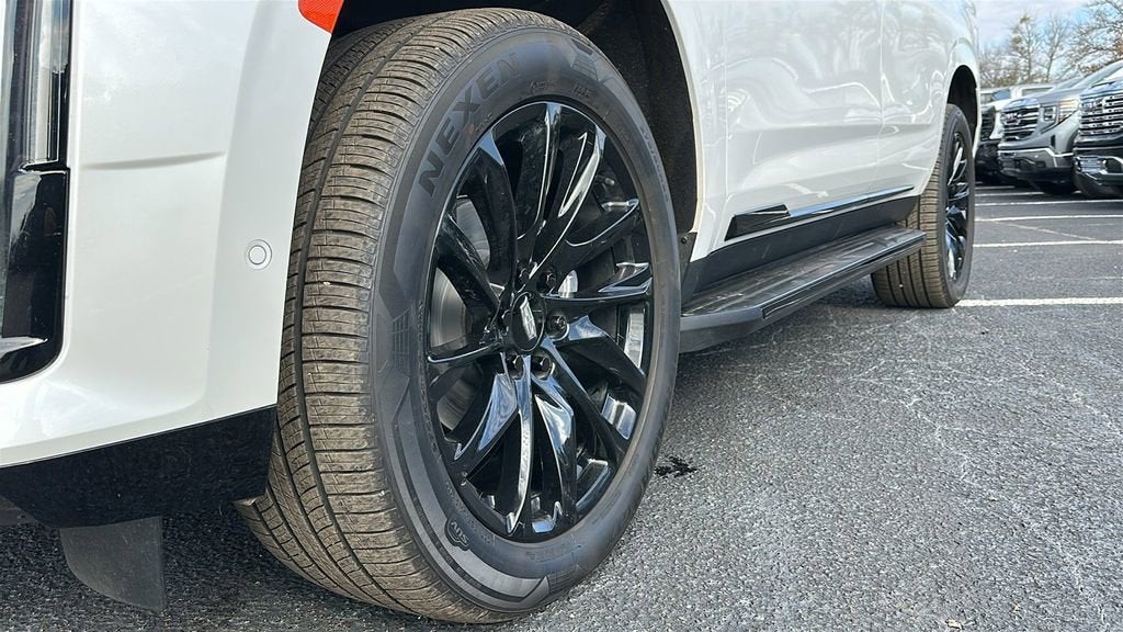 2022 Cadillac Escalade Sport