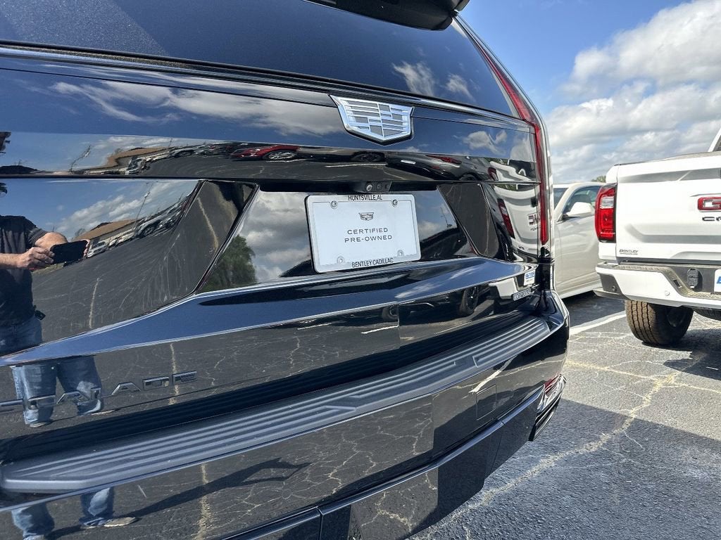 2023 Cadillac Escalade Sport