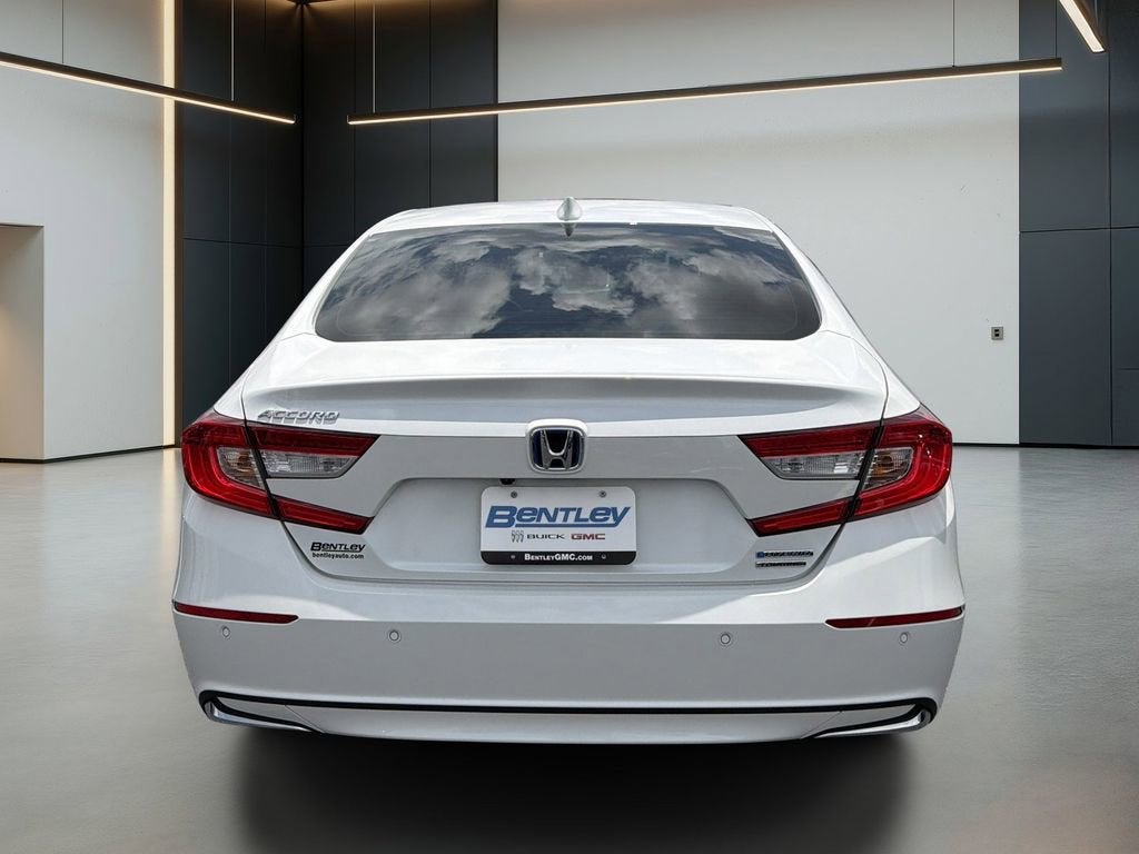 2022 Honda Accord Hybrid Touring