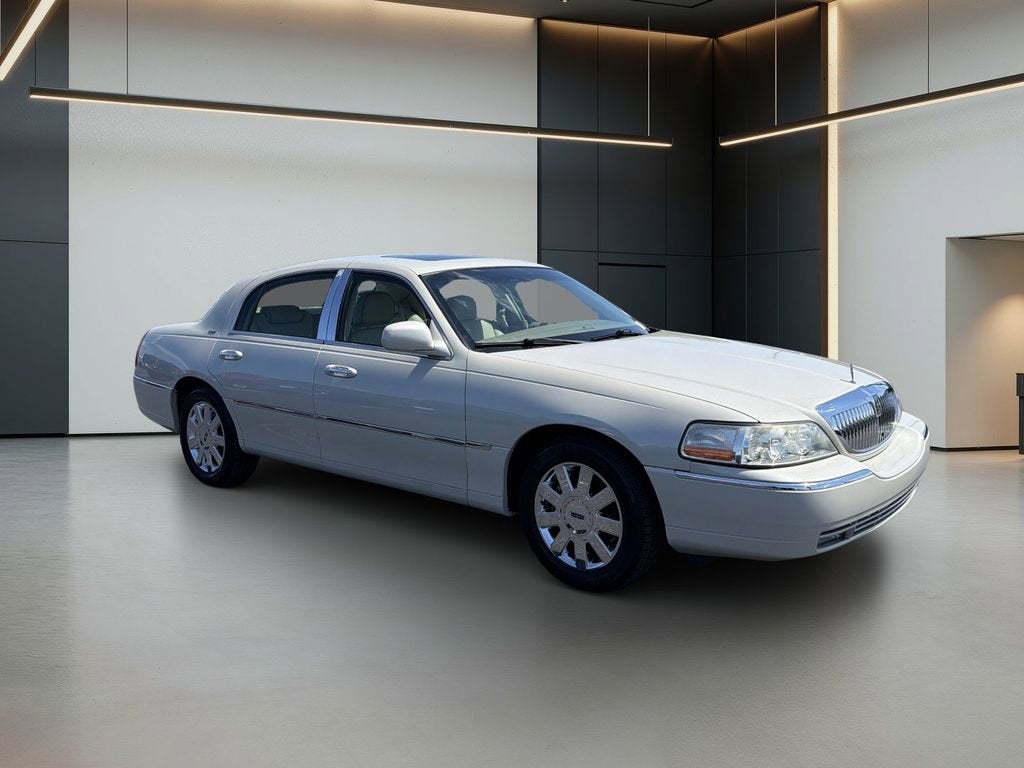 2007 Lincoln Town Car Designer Series