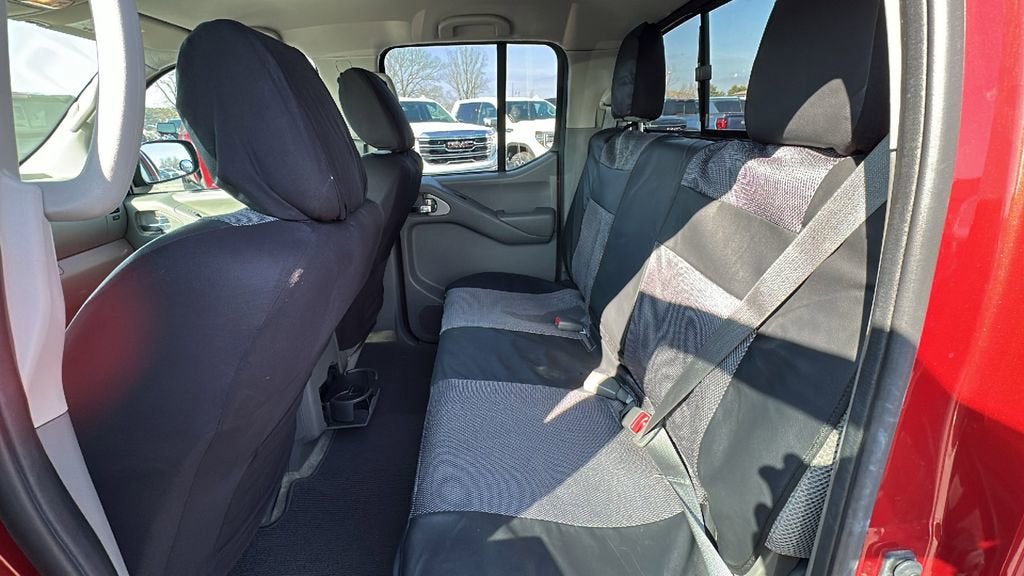 2017 Nissan Frontier SV V6