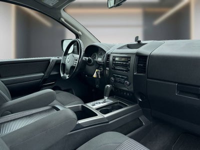 2010 Nissan Titan SE