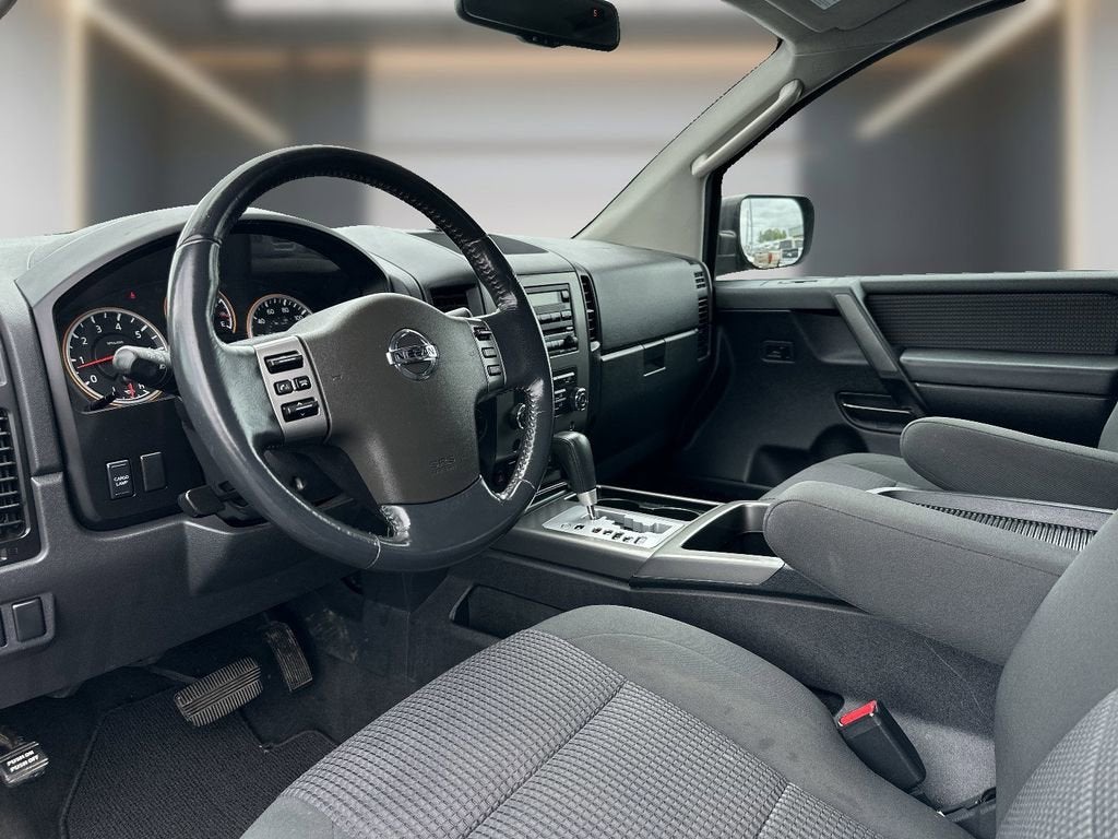 2010 Nissan Titan SE