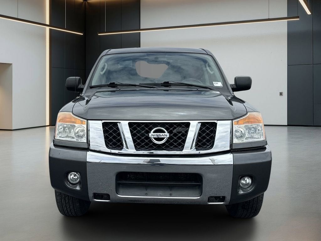 2010 Nissan Titan SE