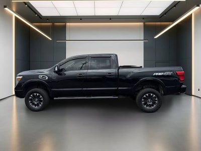 2017 Nissan TITAN XD PRO-4X Diesel