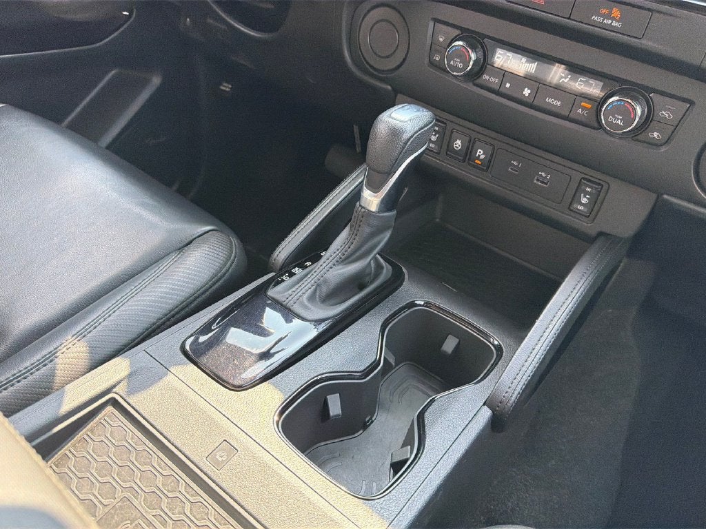 2022 Nissan Frontier Crew Cab PRO-X 4x2