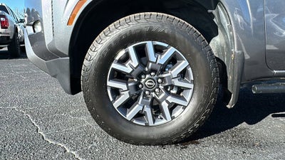 2022 Nissan Frontier SV