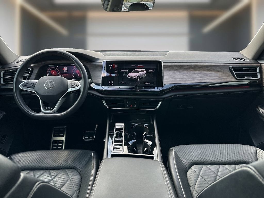 2024 Volkswagen Atlas 2.0T SEL Premium R-Line