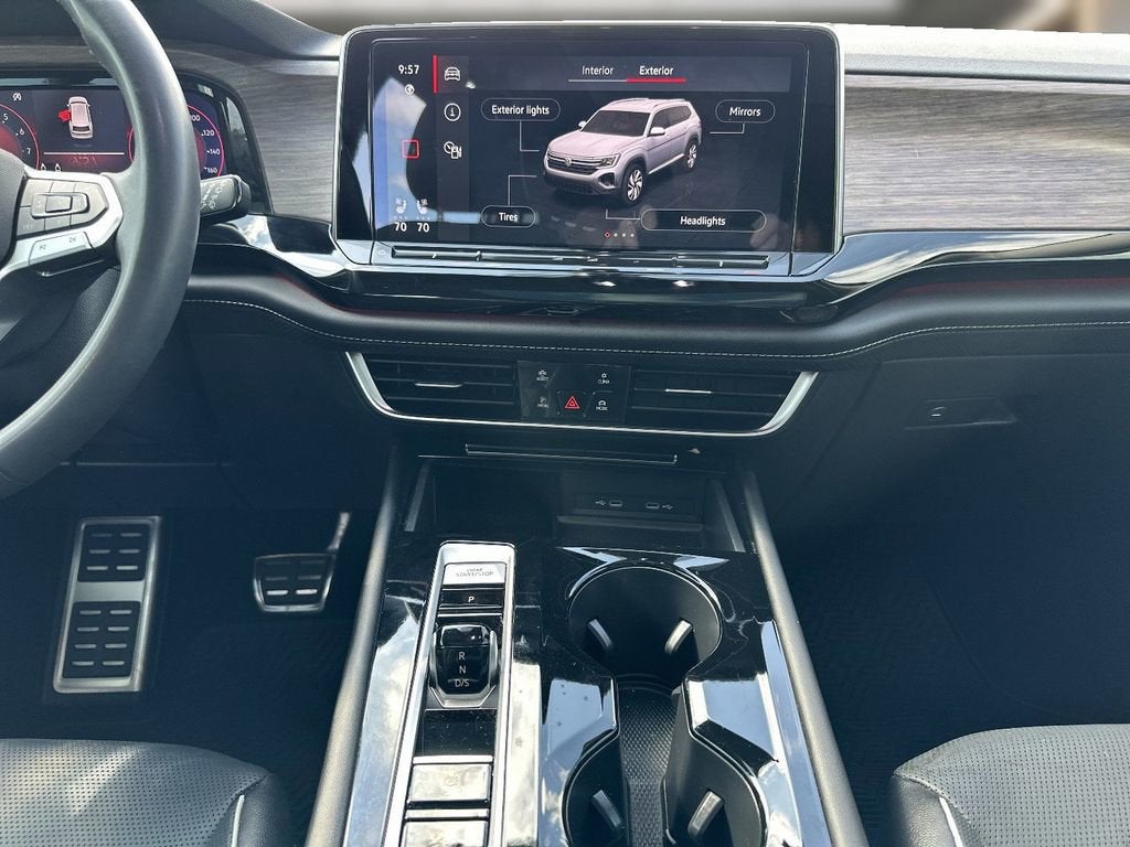 2024 Volkswagen Atlas 2.0T SEL Premium R-Line