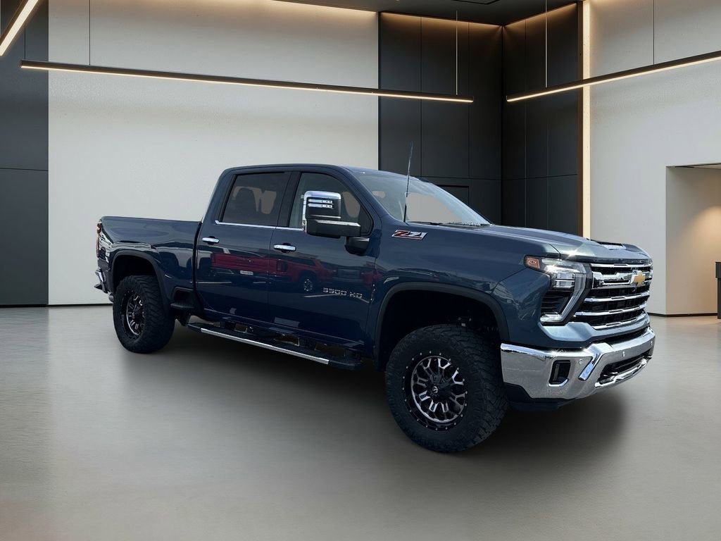 2025 Chevrolet Silverado 3500 HD LTZ