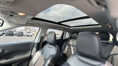 2020 Jeep Compass Latitude w/Sun/Safety Pkg