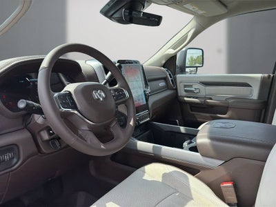 2025 RAM 2500 Laramie Crew Cab 4x4 6'4" Box