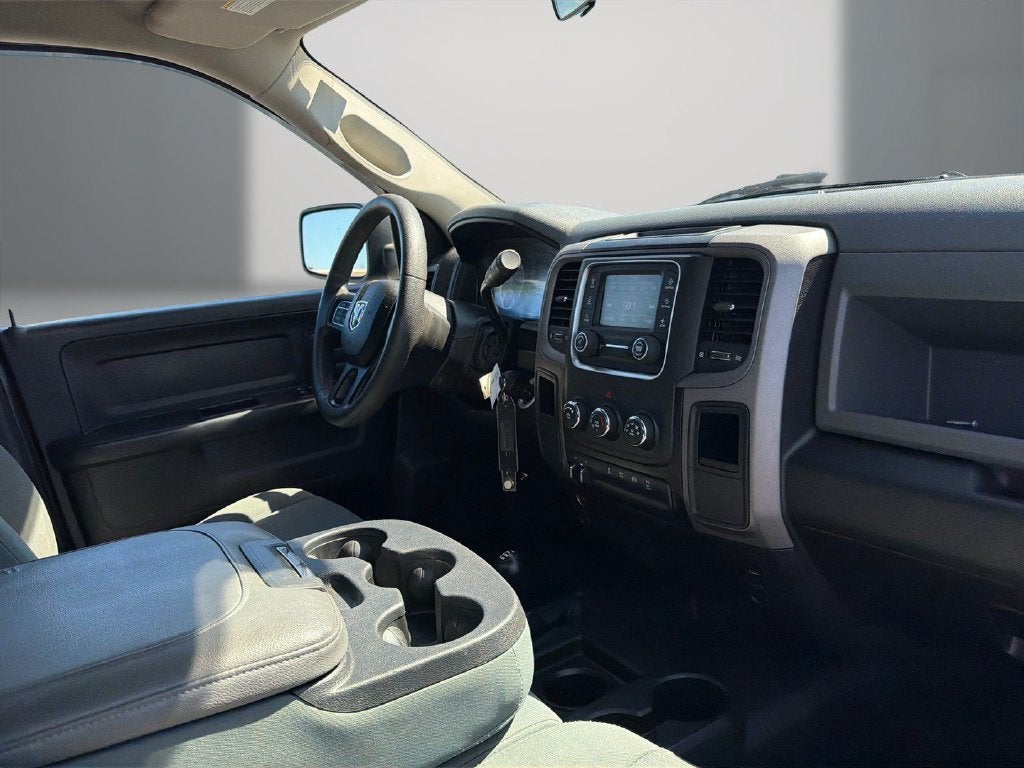 2018 RAM 2500 Tradesman Crew Cab 4x4 6'4" Box