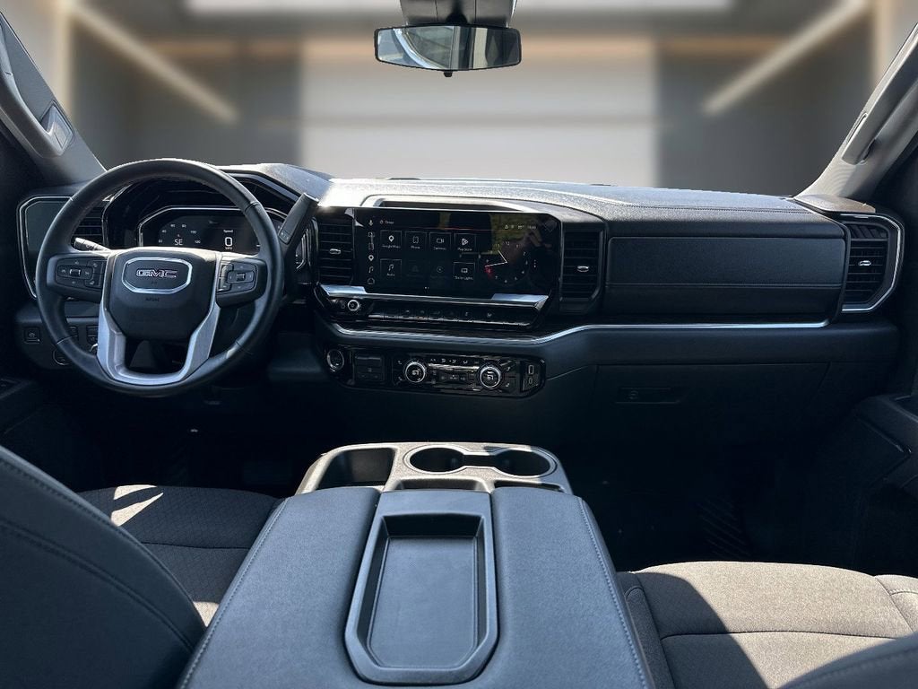 2025 GMC Sierra 1500 SLE