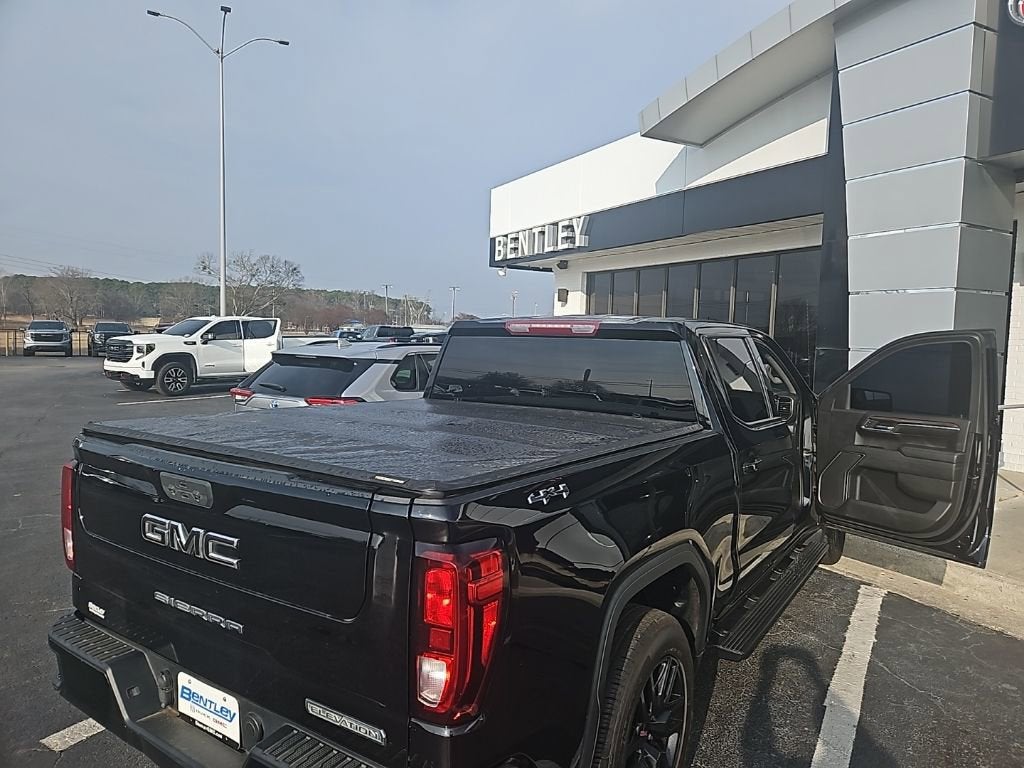 2022 GMC Sierra 1500 Elevation
