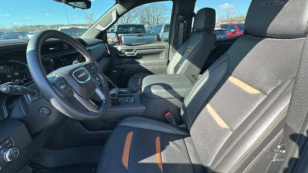 2025 GMC Sierra 1500 AT4