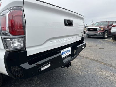 2022 Toyota Tacoma 4WD SR