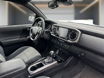 2022 Toyota Tacoma 4WD SR