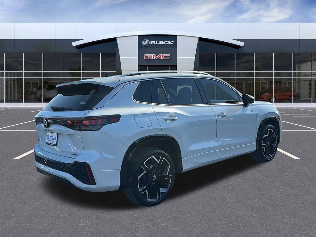 2025 Volkswagen Tiguan SEL R-Line