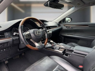 2016 Lexus ES 350 4dr Sdn