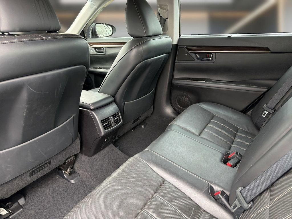 2016 Lexus ES 350 4dr Sdn