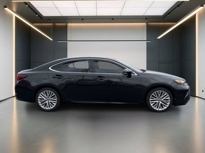 2016 Lexus ES 350 4dr Sdn