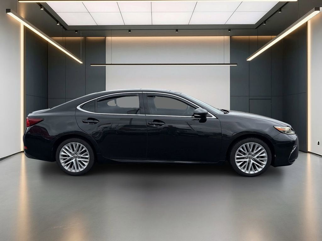 2016 Lexus ES 350 4dr Sdn
