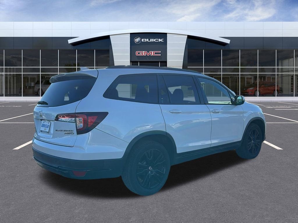 2022 Honda Pilot Black Edition