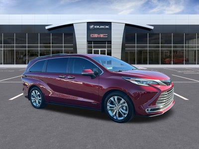 2021 Toyota Sienna Limited