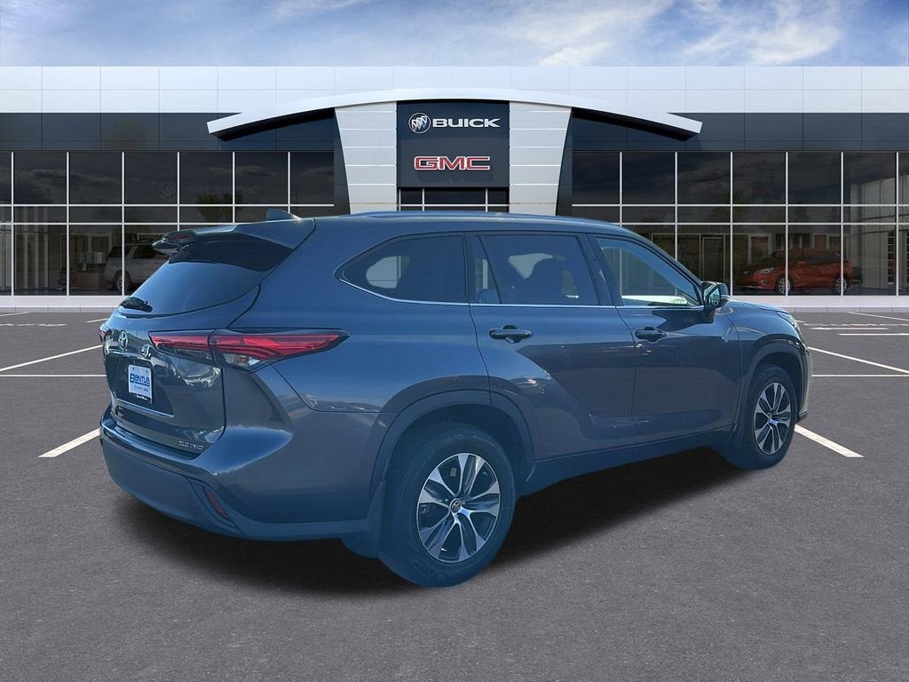 2020 Toyota Highlander XLE