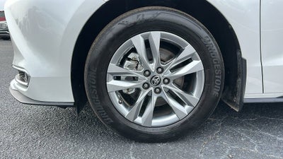 2024 Toyota Sienna Limited