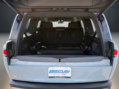 2023 Rivian R1S Adventure
